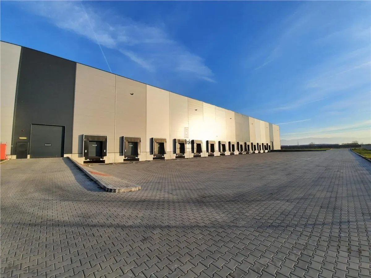 Spatiu Industrial - 1800 mp - Logistica - Productie - Depozitare - Distributie - foto 13
