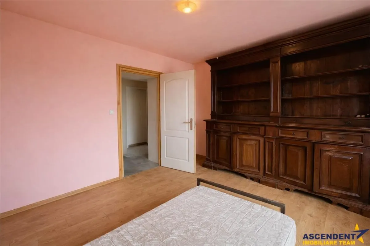 Film&3D!Proprietate cu potential:casa, atelier,domeniu de 2.700 mp: Sanmarghita, Mures - foto 6
