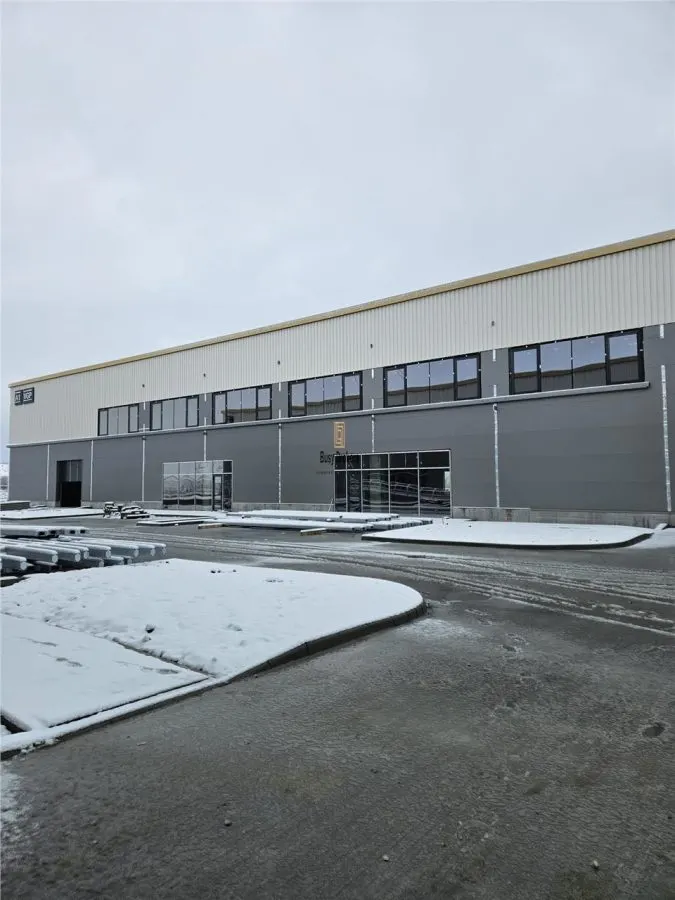 Spatiu Industrial - 576 mp - Productie - Depozitare - Distributie - E-Commerce - foto 6