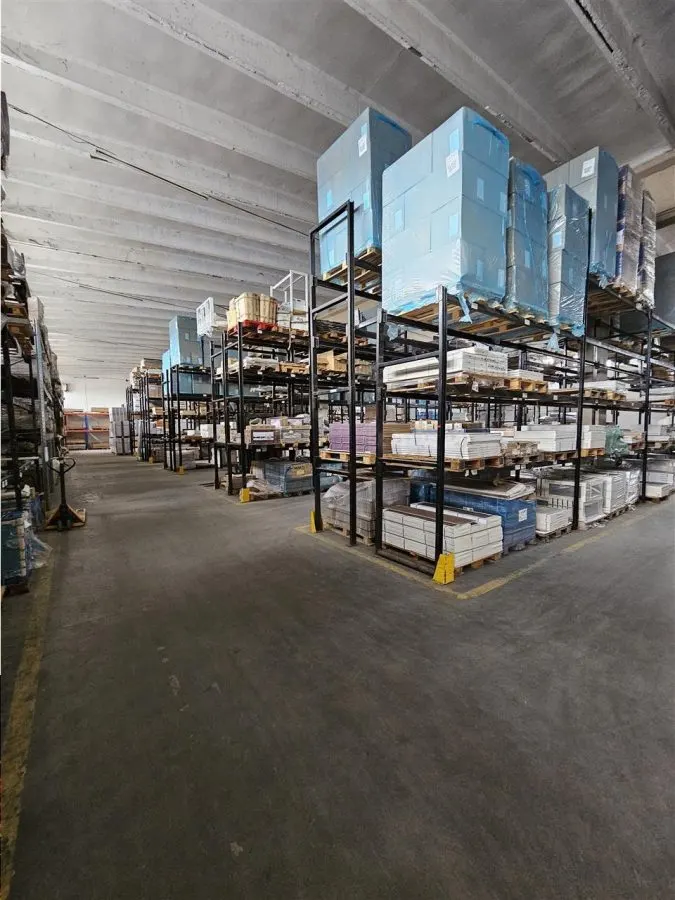 Spatiu Industrial - 600 mp - Depozitare - Distributie - foto 8