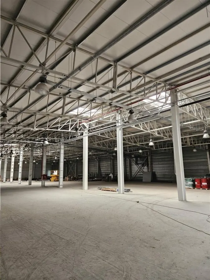 Spatiu Industrial - 2700 mp - Productie - Depozitare - Office - foto 5