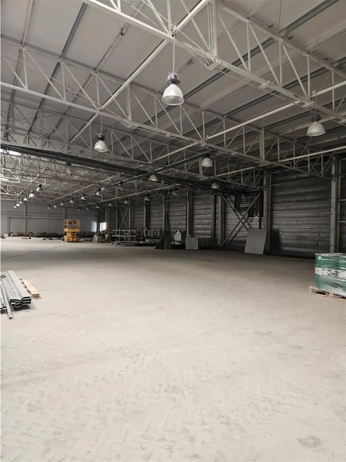 Spatiu Industrial - 2700 mp - Productie - Depozitare - Office - foto 9