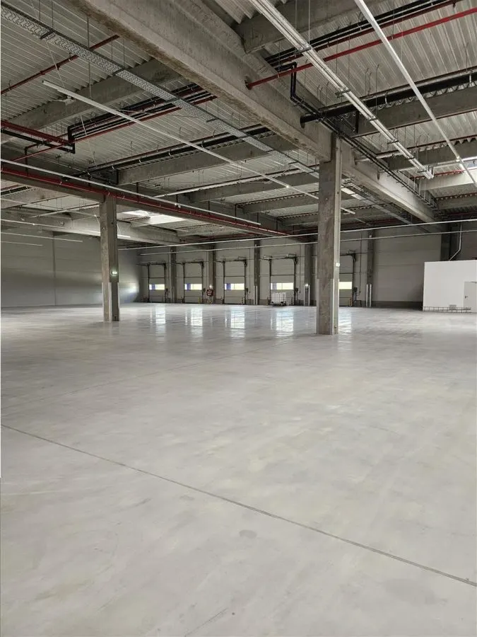 Spatiu Industrial - 2300 mp - Productie - Depozitare - foto 2