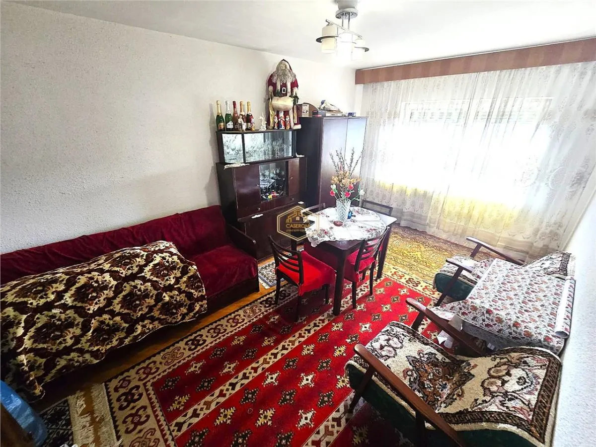 Video | Apartament cu 3 camere decomandate | Micro 17 | Strada Brasov - foto 5