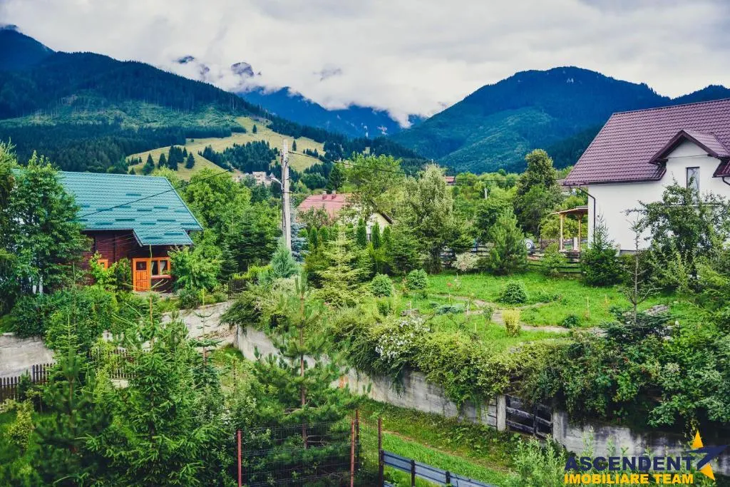 Aleasa Pensiune, pe 1.400 mp teren, in curcubeu montan, Bran - Poarta, Brasov - foto 1