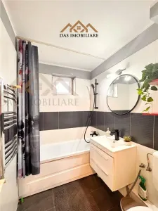 Ultracentral, apartament 2 camere semidecomandat, etaj intermediar - foto 4