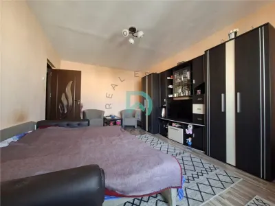 Apartament de vanzare  Calea Bucuresti,  Brasov, loc de parcare concesionat - Brasov