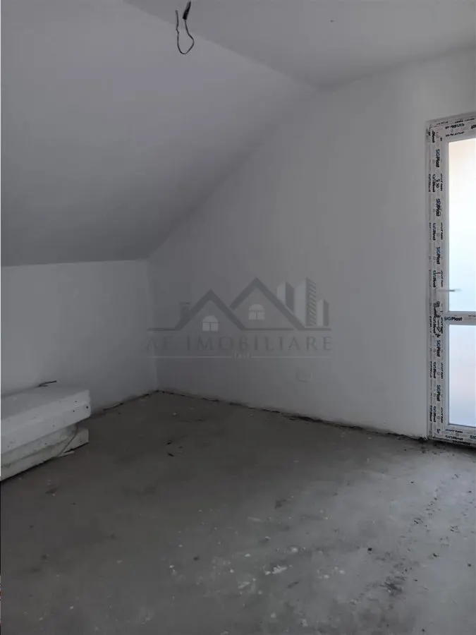 Vila P+M su=130mp Teren=500mp Opriseni com Tutora 20km de Iasi- Podu Ros - foto 12