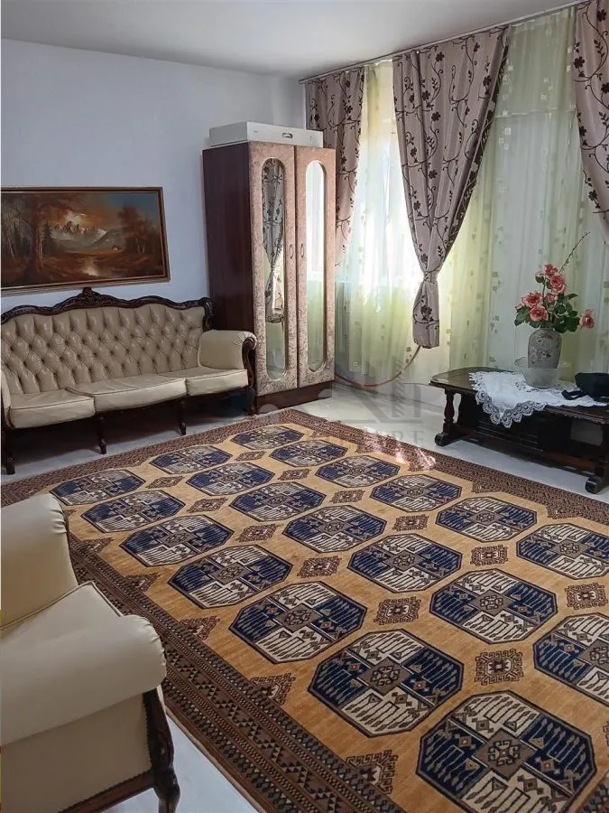 Ocazie Vila P+E 193mp doua bai doua bucatarii doua living 6 dormitoare Lunca Cetatuii - foto 2