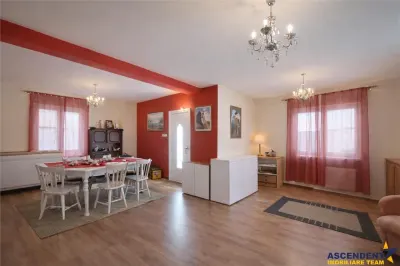 Rezidenta in arie apreciabila, mobilata, echipata, curte proprie, Rasnov - foto 2