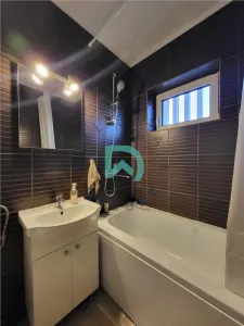 Ultracentral, ideal Airbnb-Booking, Priveliste superba , locatie unica - foto 8