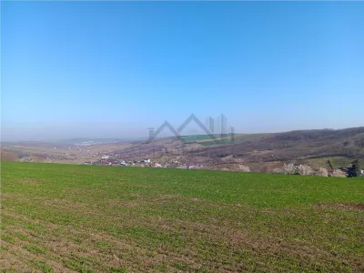 OCAZIE! Vorovesti Teren 83000mp intrav. si extrav. cu utilitati - foto 2