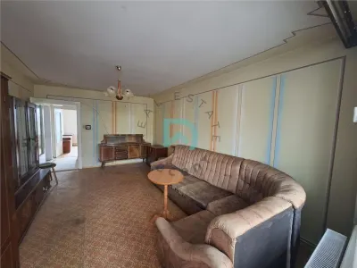 Apartament 2 camere, Zizinului, etaj 1, decomandat, 53 mp - foto 2