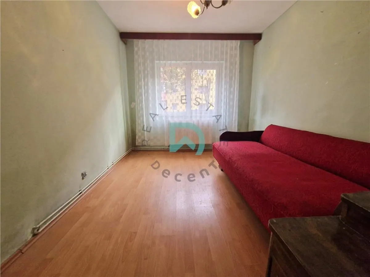 Apartament 2 camere, Tractorul, Brasov - foto 1