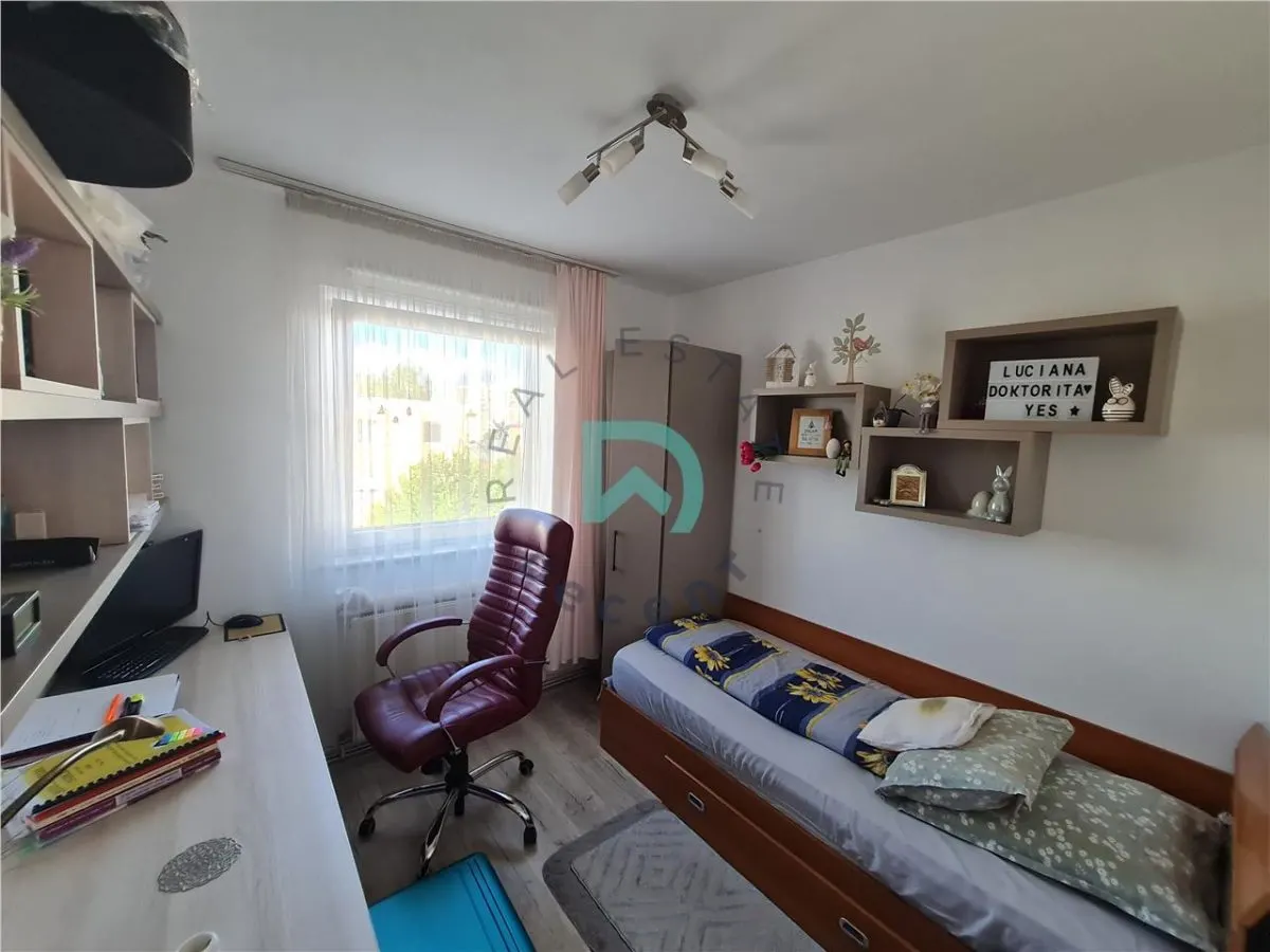Apartament 3 camere ASTRA,  BARBU LAUTARU, Brasov - foto 12