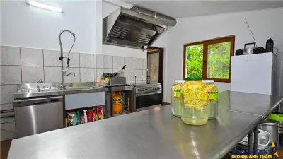 In cartea de povesti a Pietrei Craiului, ansamblu turistic in circuit,Plaiul Foii - foto 18
