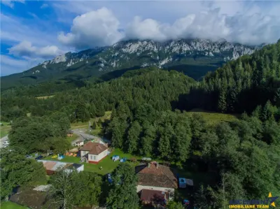 In cartea de povesti a Pietrei Craiului, ansamblu turistic in circuit,Plaiul Foii - foto 10