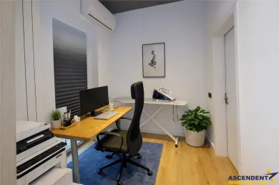 Eleganta la inaltime, Penthouse cu design unic, terasa de 40 mp si view panoramic - foto 11