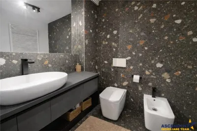 Eleganta la inaltime, Penthouse cu design unic, terasa de 40 mp si view panoramic - foto 14