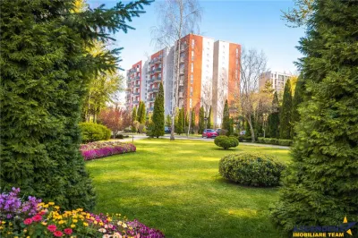 Eleganta la inaltime, Penthouse cu design unic, terasa de 40 mp si view panoramic - foto 5