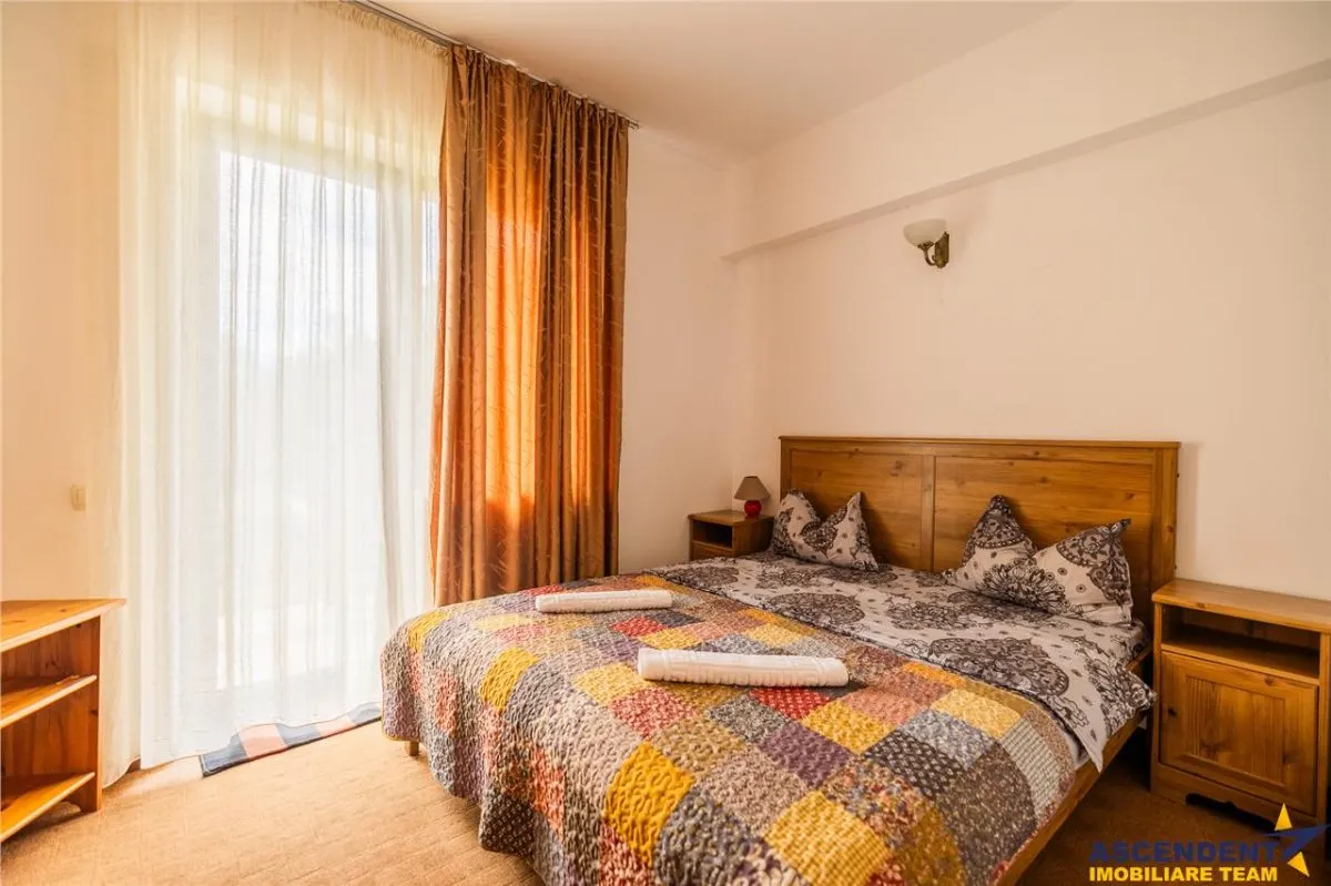 FILM! Complex turistic apreciabil, pe 2.000 mp teren in Cheile Rasnoavei, Brasov - foto 3
