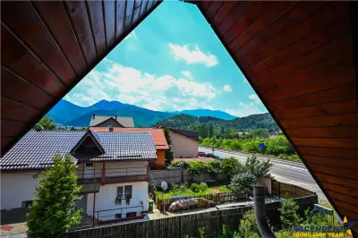 FILM! Ansamblu Rezidential si Comercial - Oportunitate de Investitie in Sacele Brasov - foto 7