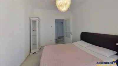 EXPLOREAZA 3D! Nobiliara proprietate, in vila, cu 50 mp gradina, Tractorul, Brasov - foto 14