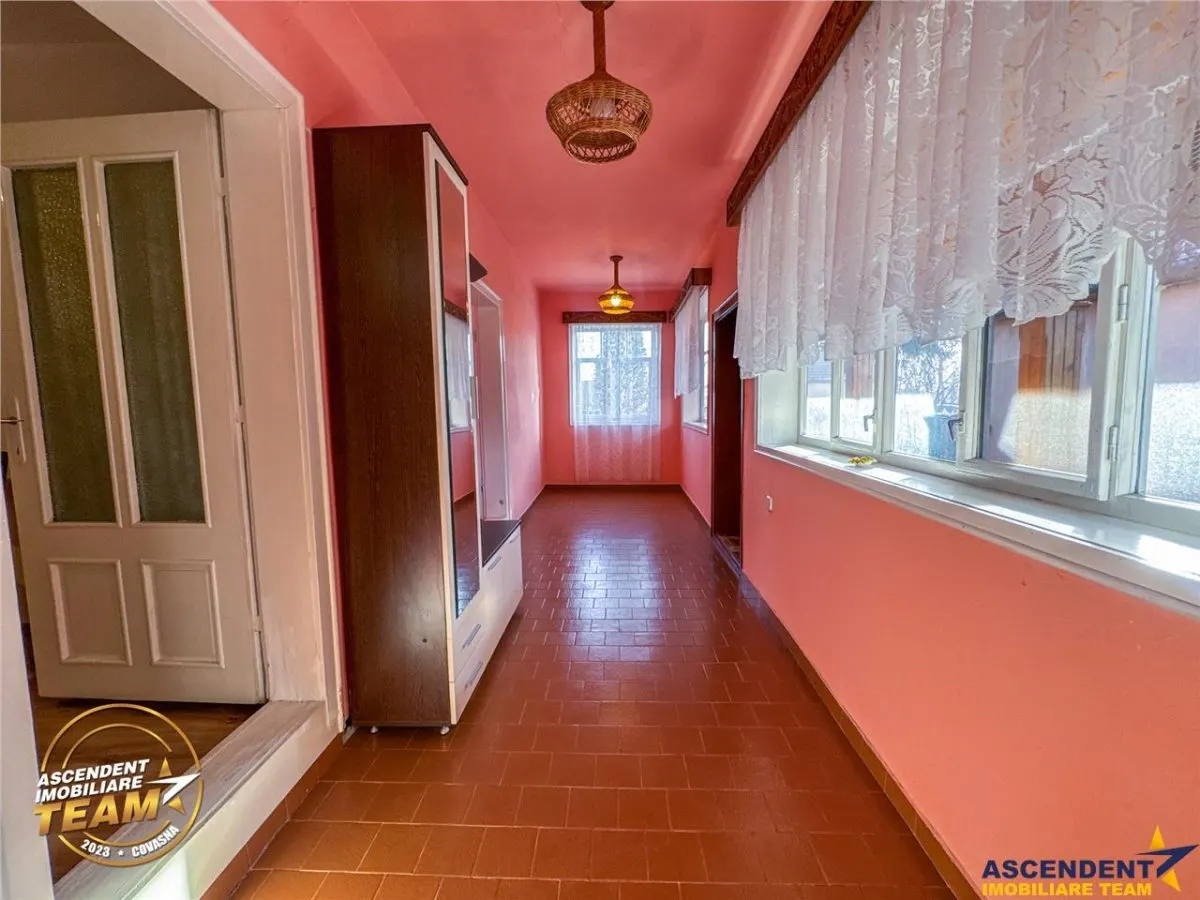 3D&FILM! Casa cu 3 camere,1.800mp teren, facilitati apreciabile, langa Targu Secuiesc - foto 13