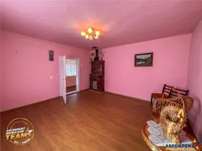 3D&FILM! Casa cu 3 camere,1.800mp teren, facilitati apreciabile, langa Targu Secuiesc - foto 15