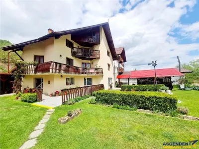 Tur 3D! Pensiune in areal pretios, Moieciu, Bran, Brasov - foto 12