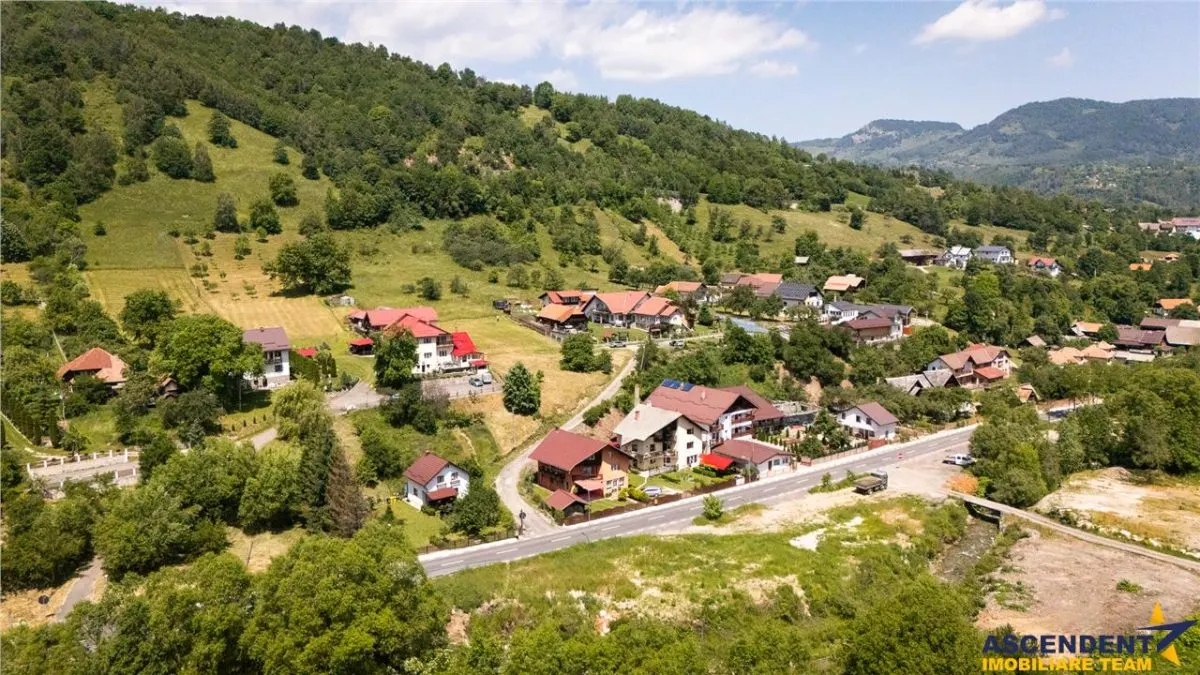 Tur 3D! Pensiune in areal pretios, Moieciu, Bran, Brasov - foto 19