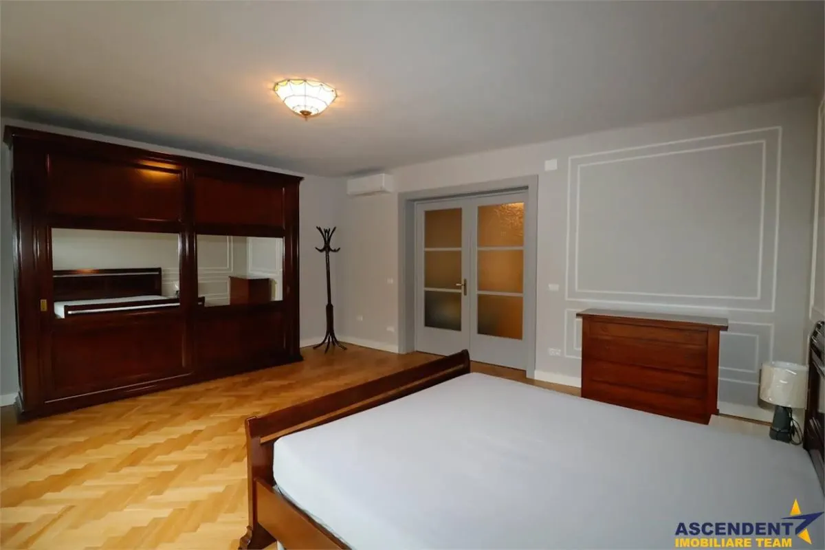 120mp, Apartament 2 camere, eleganta si stil, Parcul Central Brasov - foto 13