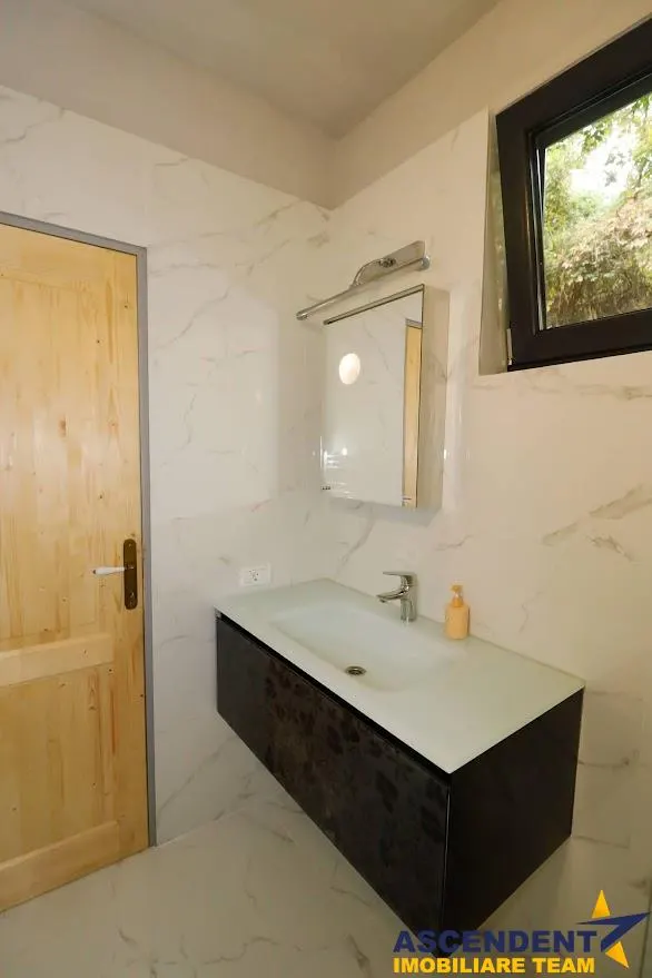 120mp, Apartament 2 camere, eleganta si stil, Parcul Central Brasov - foto 23