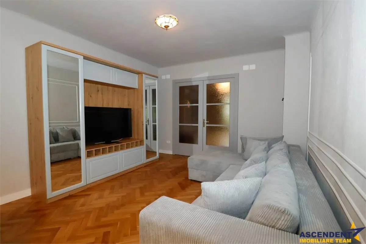 120mp, Apartament 2 camere, eleganta si stil, Parcul Central Brasov - foto 7