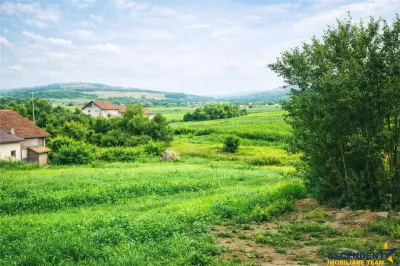 Teren intravilan  pe 1.200 mp, Craiesti, Mures - foto 1