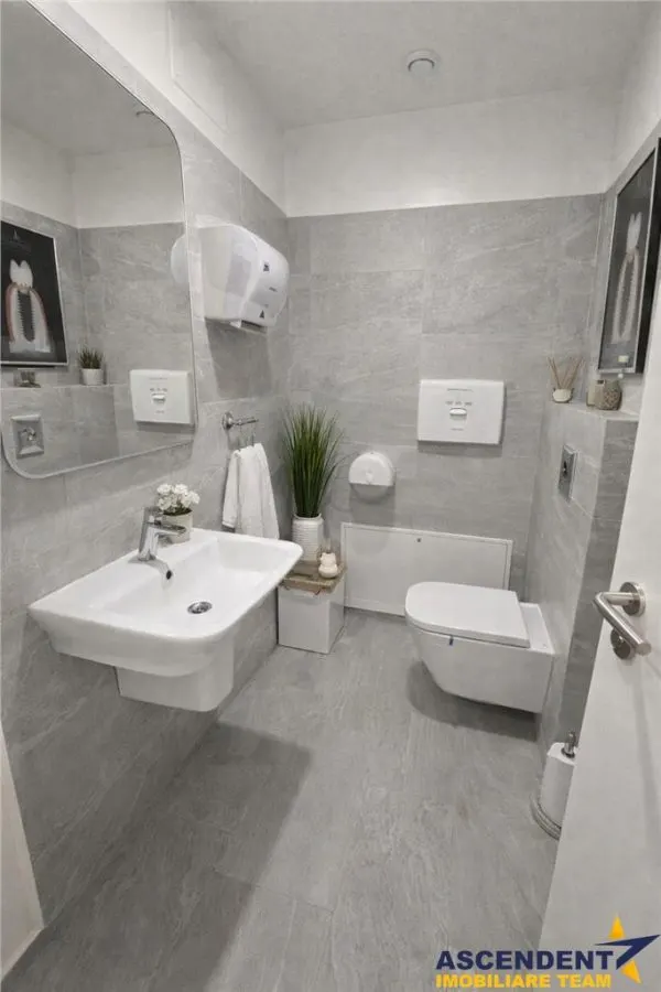 Spatiu de elita inchiriat, avize conforme, potential imediat,Tractorul, Coresi  Brasov - foto 9