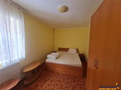 Vila versatila, dubla oportunitate: rezidential exclusivist si potential comercial - foto 16