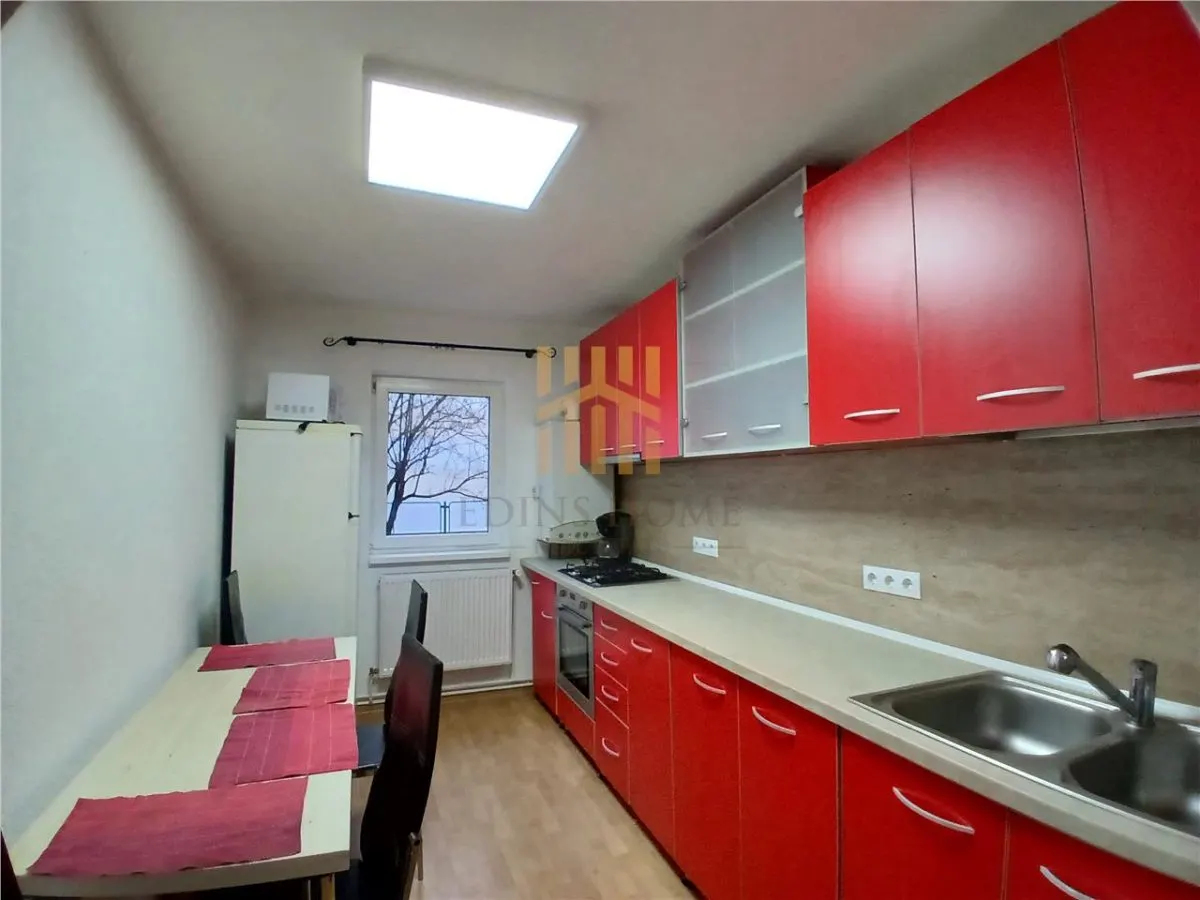 COMISION 0!Apartament 3 camere,DECOMANDAT in Sibiu-V.Aron - foto 1