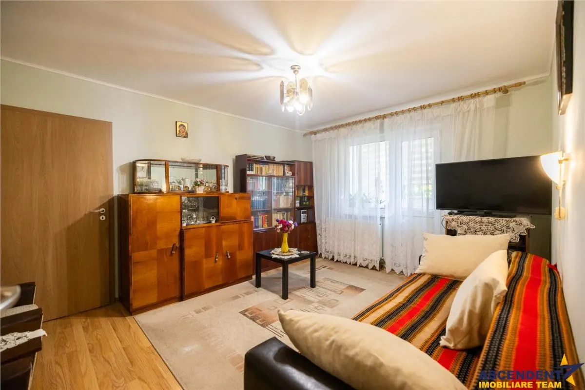 TUR 3D! Apartament la parter, Centru Civic, Strada Harmanului, Brasov - foto 1