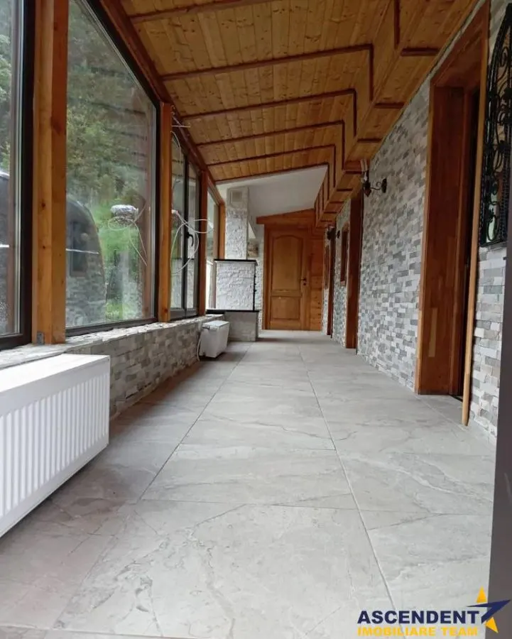 Casa rustica cu semineu,1.100mp teren, priveliste,padure:refugiu autentic in natura,Baciu Sacele,Brasov - foto 9