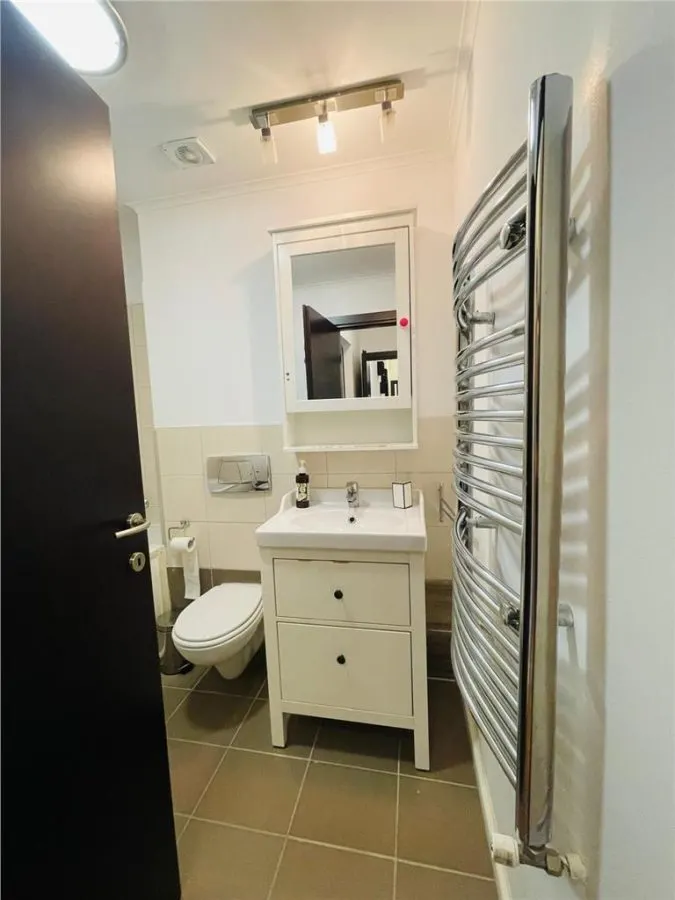 INCHIRIERE APARTAMENT 3 CAMERE ACCES PISCINA NATURA RESIDENCE  ALEEA PRIVIGHETORILOR BANEASA  SECTOR 1 - foto 17