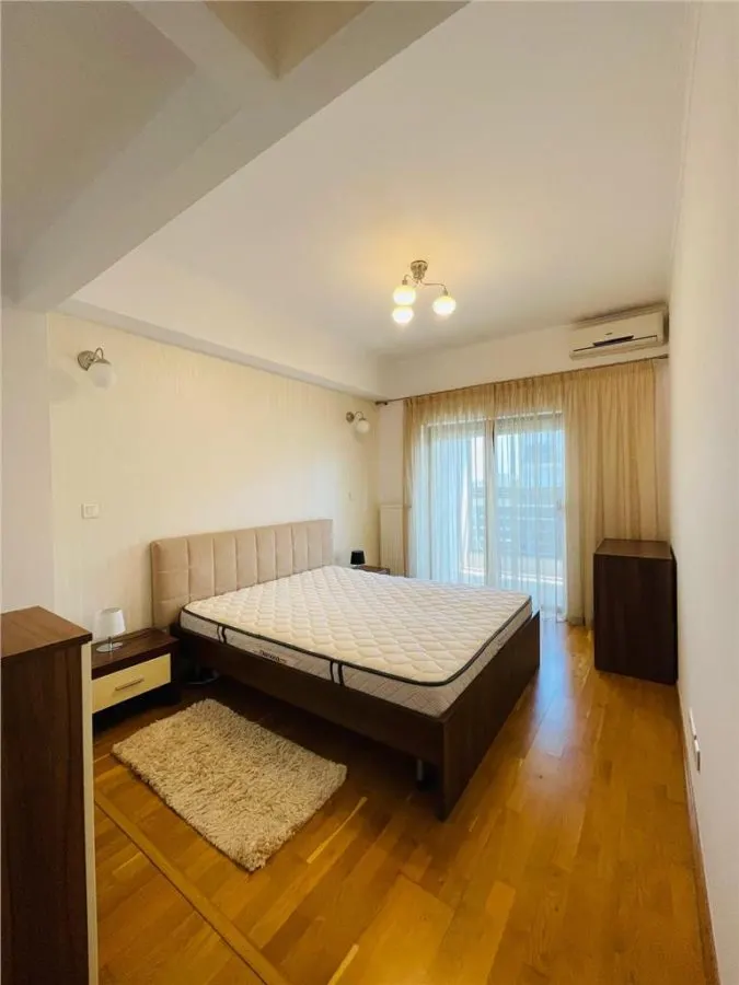 INCHIRIERE APARTAMENT 3 CAMERE ACCES PISCINA NATURA RESIDENCE  ALEEA PRIVIGHETORILOR BANEASA  SECTOR 1 - foto 21