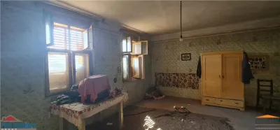 Teren 1270mp cu Casa in Santana, necesita amenajare/demolare - foto 10