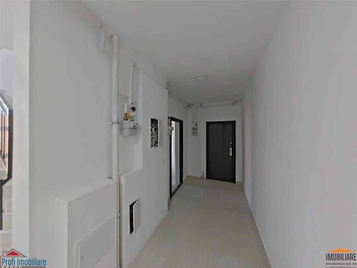 Ap. 3 camere, et.2, bloc nou cu lift - foto 3