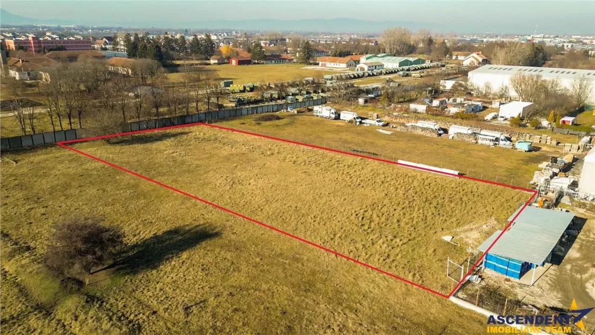 Teren intravilan, pe 3.500 mp, pozitie apreciabila, Grivitei, Brasov - foto 1