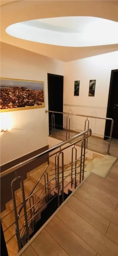 INCHIRIERE APARTAMENT 5 CAMERE DUPLEX ZONA NICOLAE CARAMFIL HERASTRAU SECTOR 1 - foto 12