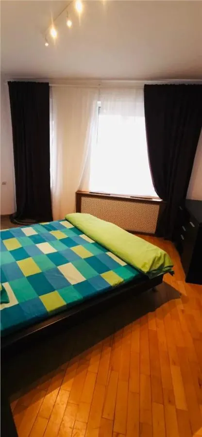 INCHIRIERE APARTAMENT 5 CAMERE DUPLEX ZONA NICOLAE CARAMFIL HERASTRAU SECTOR 1 - foto 22