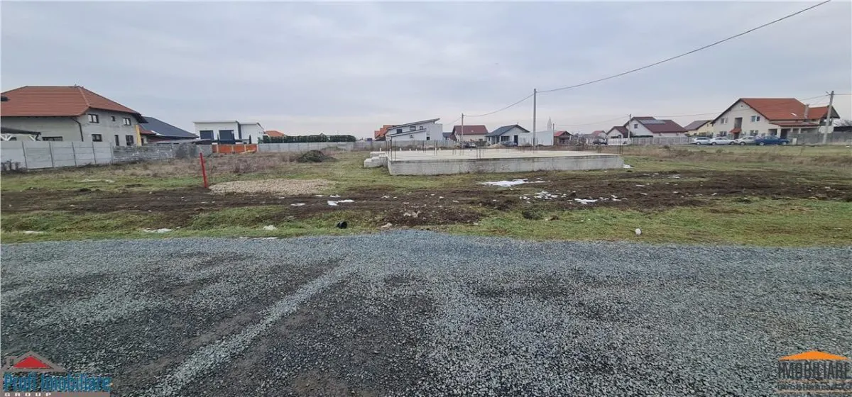 Teren -Fundatie pt. Casa noua Parter 228mp in constructie -Livada - foto 17