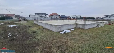 Teren -Fundatie pt. Casa noua Parter 228mp in constructie -Livada - foto 10