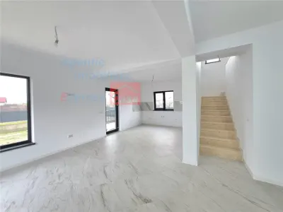Finalizata si intabulata! Casa tip vila + 620 mp teren, iesire din Letcani. - foto 8